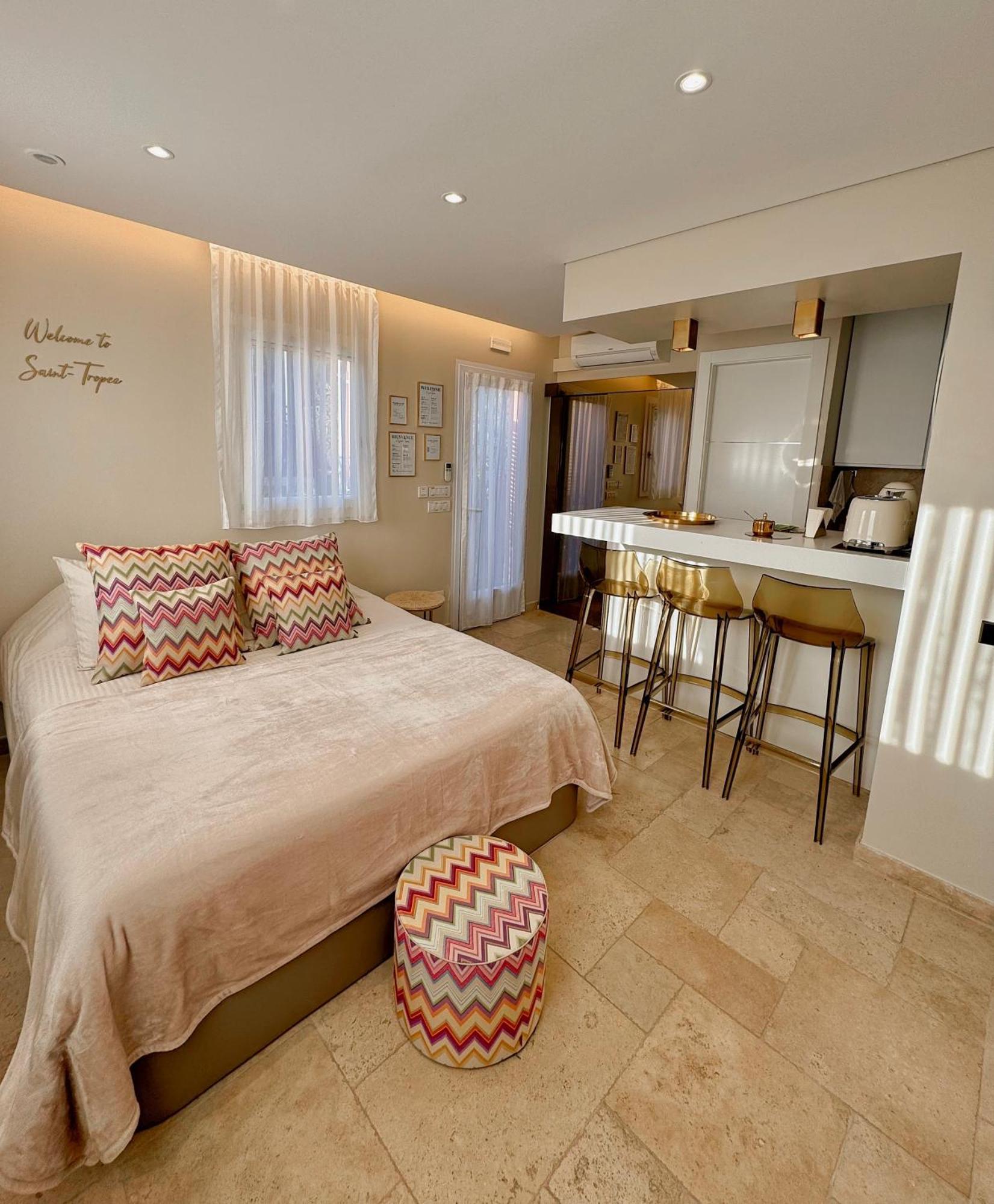 Climatise, Terrasse, Parking Prive, 50m De La Apartment Saint-Tropez